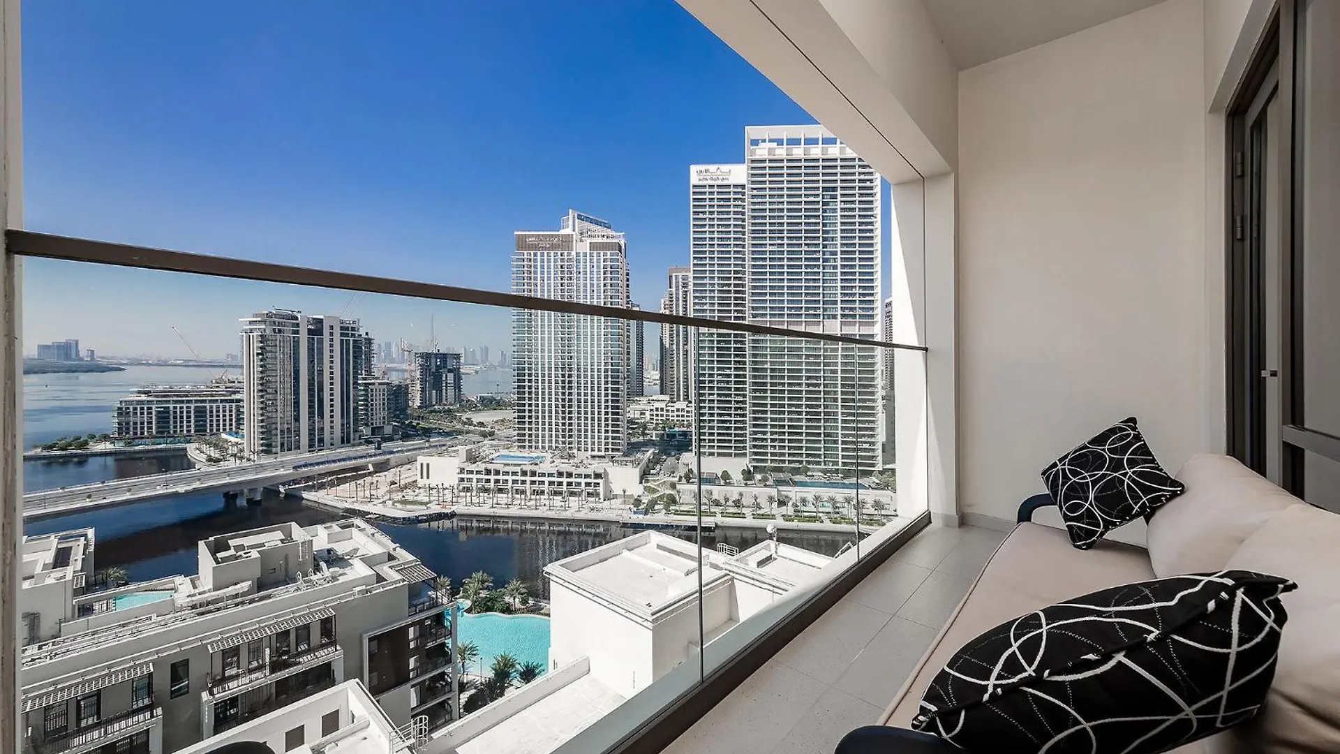 Vida Creek Beach 1 Bedroom Dubaj Spojené arabské emiráty